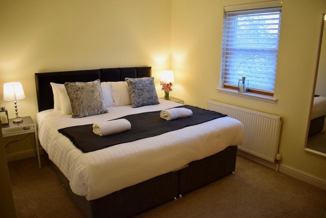 Kelpies Serviced Apartments Kavanagh- 5 Bedrooms Bathgate Esterno foto